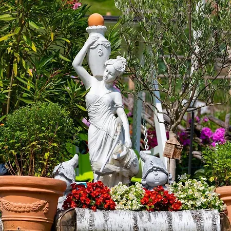 Haus Gschweitl アパート