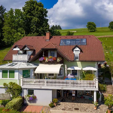 Apartment Haus Gschweitl