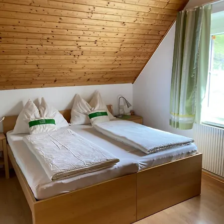 Apartment Haus Gschweitl *